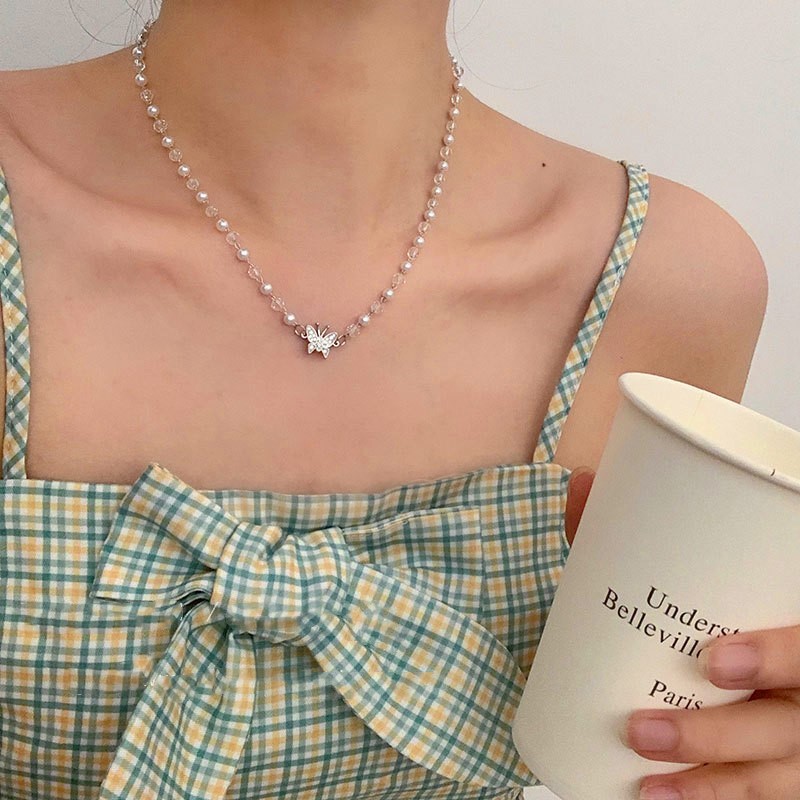 Korean  Chain girl Harajuku Aesthetic Crystal Bead Woman Short Necklace Butterfly Charm Pearl Choker Jewelr
