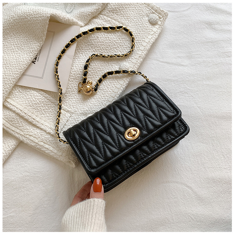 Chain fashion simple texture small square bag net red foreign style single shoulder messenger bag Handbags