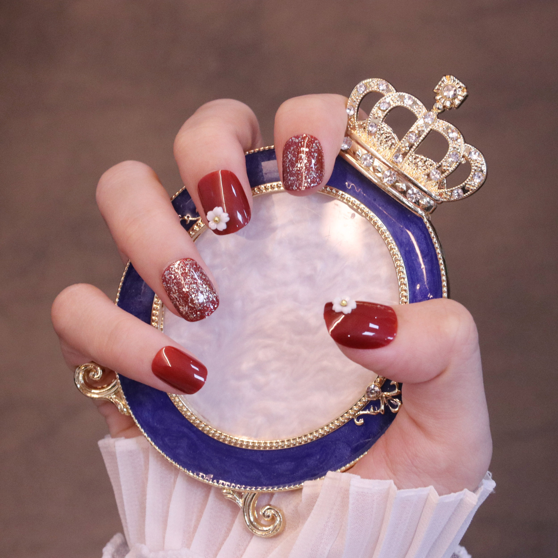 24PCS Nail Patch Short Wine Red Flower Nail Patch Fake Nails