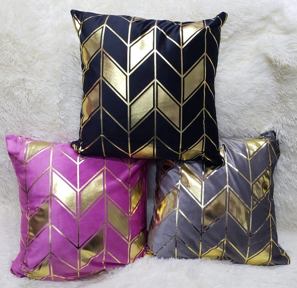 Mixed colours throw/sofa set pillows covers