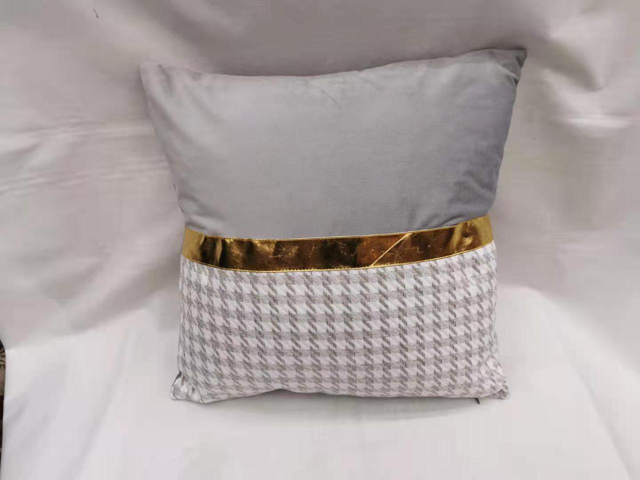 Mixed colours throw/sofa set pillows covers