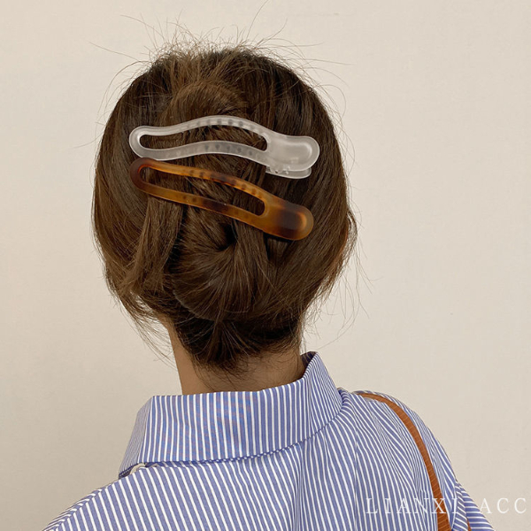 Simple Matte Frosted Hair Clip Women's Large Plate Hair Clip Acrylic Duckbill Clip Hair Clip Styling Tool