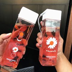 500ml Small Daisy Transparent Plastic Water Bottles PP Creative Frosted Water Bottle Kitchen  Water Bottles one size White
