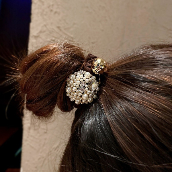 Fashion New Ball Hair Ties For Women Circle Temperament Pearl Head Rope Net Red High-End Headdress  Hair Weaves