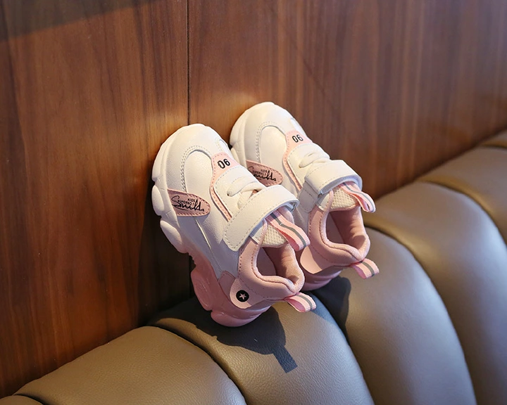 Kids Shoes Children's Sports Shoes New Boys and Girls White Shoe Soft Bottom Baby Shoes  Athletic & Outdoor