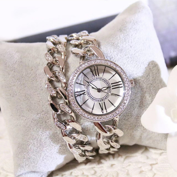 Bracelet Watch Women's Fashion Versatile Fashion Watch Leisure Atmosphere Women's Quartz Watch Women Watches