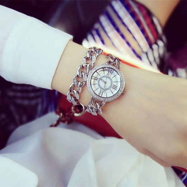 Bracelet Watch Women's Fashion Versatile Fashion Watch Leisure Atmosphere Women's Quartz Watch Women Watches