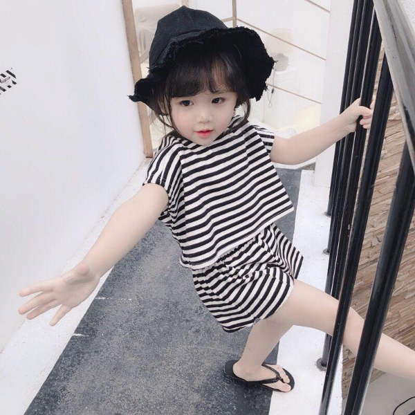1-7T Toddler Girl Clothes Set Loose Casual Striped T-shirt + Shorts 2022 Summer Kids Clothing Korean Gymwear