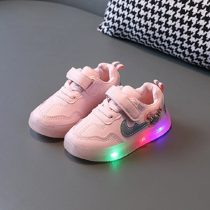 Children's Wear-Resistant Non-Slip Led Soft Sole Cute Breathable Casual Sports Shoes