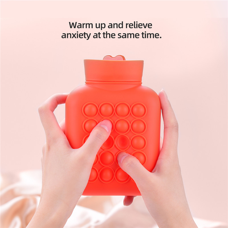 Rubber Hot Water Bottle Bag with Hot and Cold Compress for Cramps Pain Relief Arthritis Aches Pains 500ml bubble pop design warm up and relieve anxiety and stress at the same time