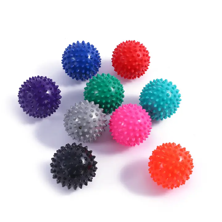 Exercise Balls Durable PVC Spiked Massage Ball Trigger Point Massage Ball Sport Fitness Hand Foot Pain Relief Relieve Plantar Fasciitis Hedgehog 7cm