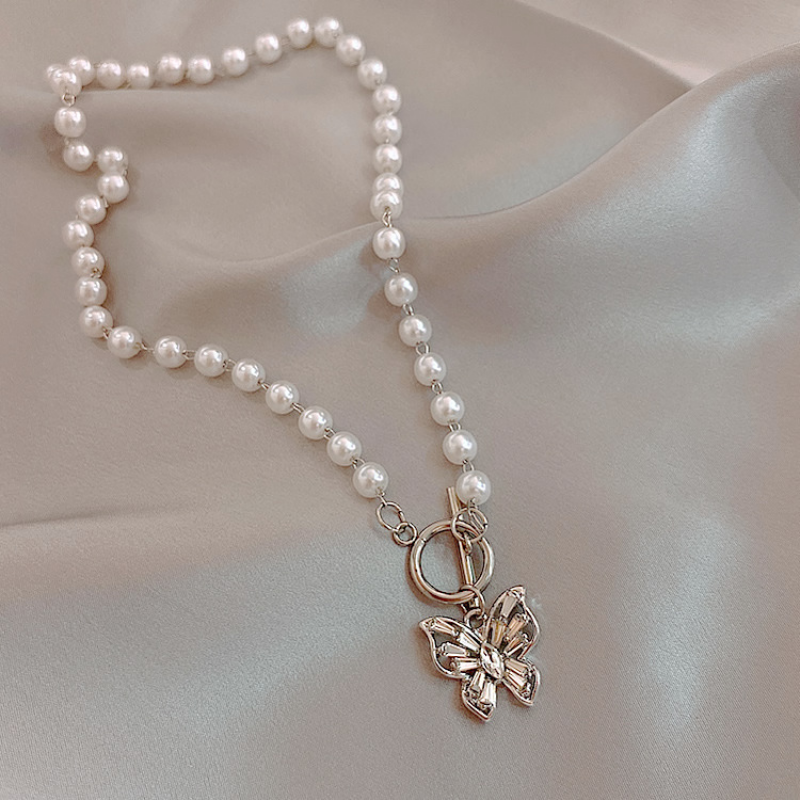 Butterfly Necklace Ins Cold Wind Pearl Choker Collarbone Chain For women girls Gifts