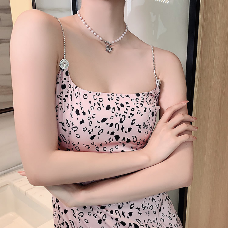 Butterfly Necklace Ins Cold Wind Pearl Choker Collarbone Chain For women girls Gifts