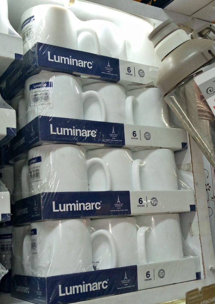 12{PCS) LUMINARC CUPS WHITE