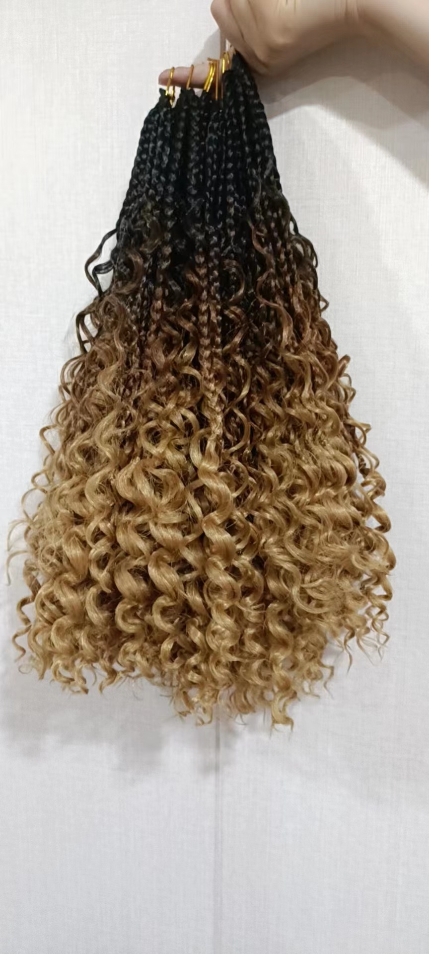 African fashion wigs for women Tricolor consort braid hair with gradient change  Synthetic Weaves