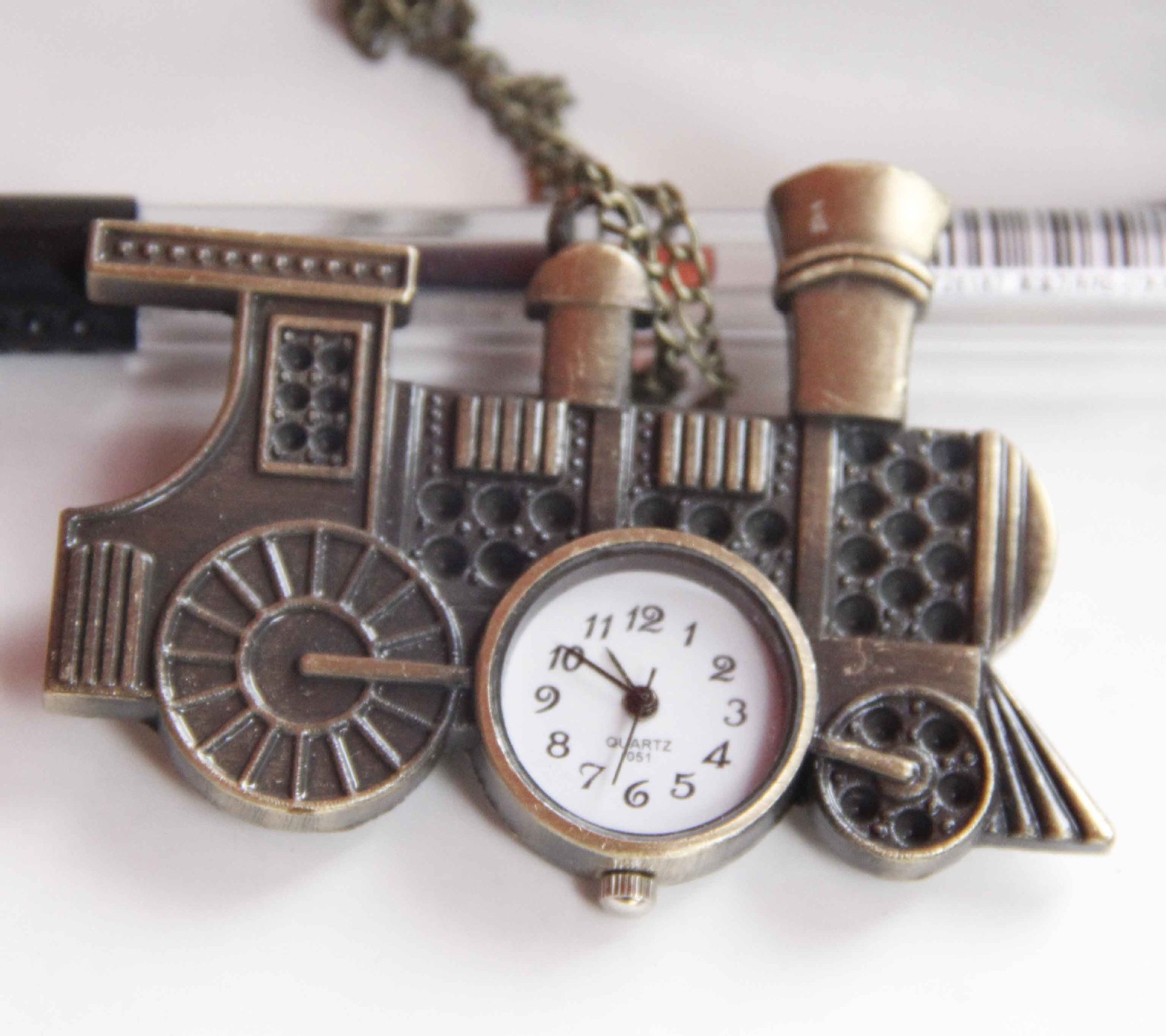 Men and women accessories fashion watch creative train necklace pocket watch wholesale decorative key pocket watch