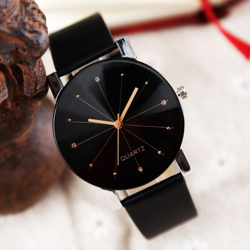 Elegant Quartz Wristwatches Leather Belt couple watch Women Watches Simple Men's Analog Clocks