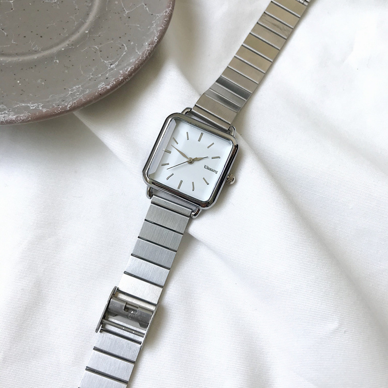 Simple Women WatchesExquisite Stainless Steel Ladies Wristwatches Fashion Minimalist Quartz Clock