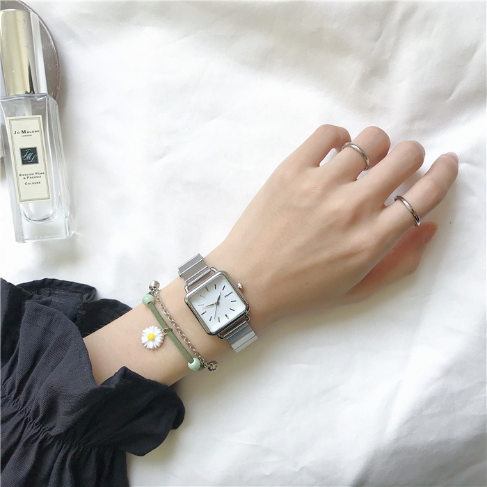 Simple Women WatchesExquisite Stainless Steel Ladies Wristwatches Fashion Minimalist Quartz Clock