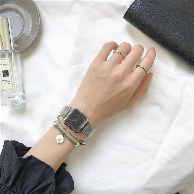 Simple Women WatchesExquisite Stainless Steel Ladies Wristwatches Fashion Minimalist Quartz Clock