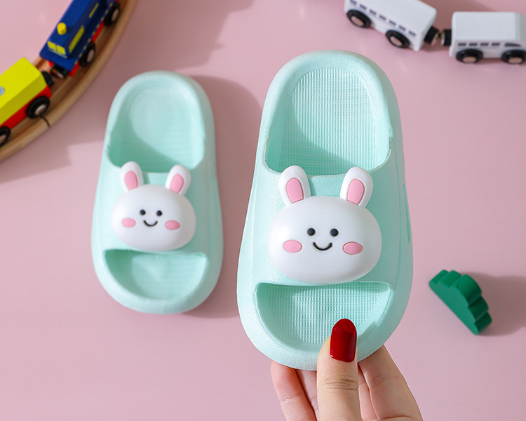 2021 boys and girls non-slip PVC cute soft bottom beach sandals home bathroom slippers
