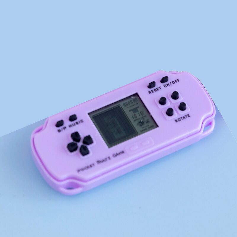 Retro Game Electronic Game Console Built-in 26 Games Video Game Handheld Game Kids Gifts with Keychain