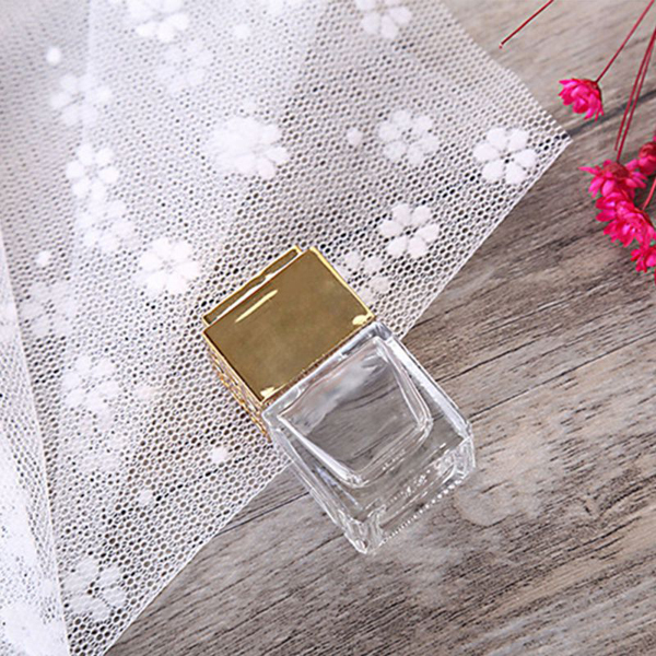 New Car Perfume Square bottle Automobile Air Conditioner Perfume Clip Empty Glass Bottle