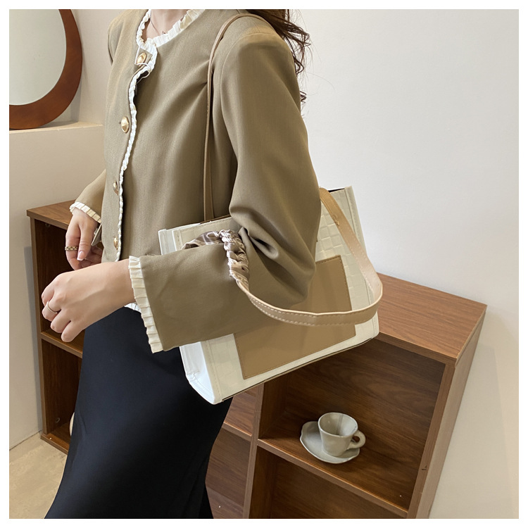 Women shoulder bag messenger bag Girl casual Handbag Ladies bags Fast delivery within 1-5 days