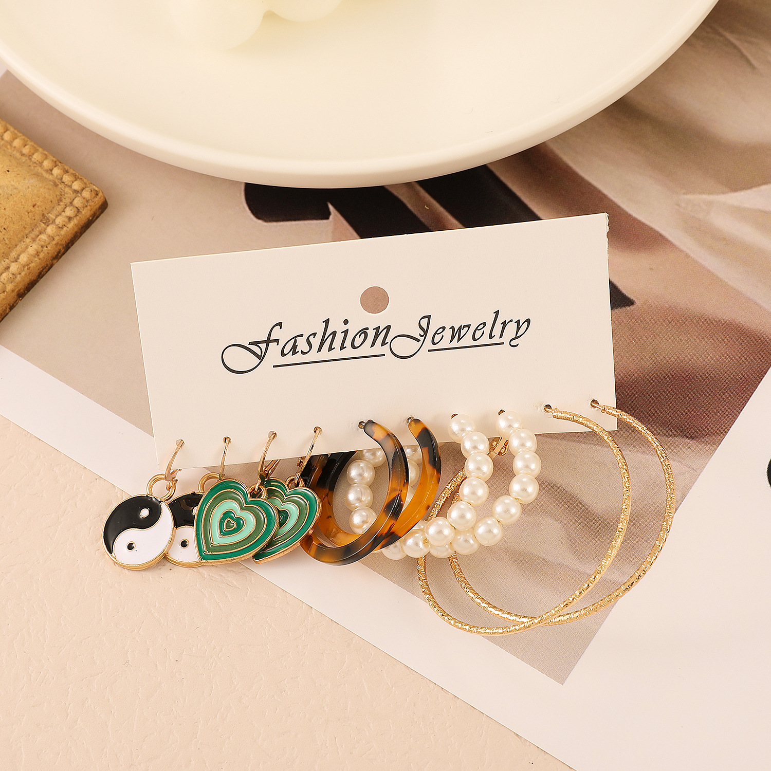 Bohemian Colorful Acrylic Drop Earrings Set For Women Exaggerated Metal Geometric Circle Hoop Earrings Ear Studs Jewelry