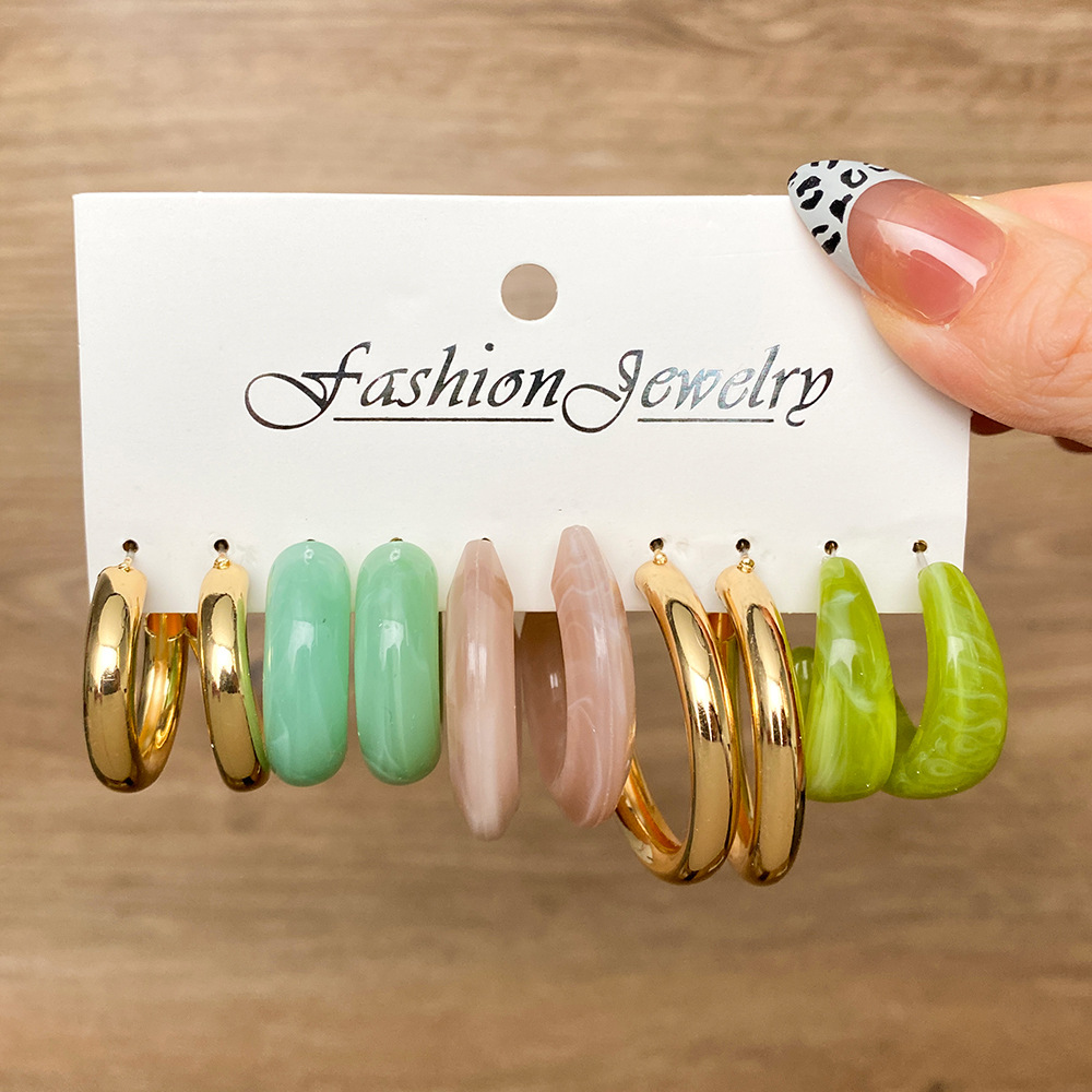 5 Pairs Acrylic Acetic Acid Drop Earrings Set Pink White Blue Dangle Earrings For Women Statement Jewelry Creative Retro C-type Letter Alloy Earrings
