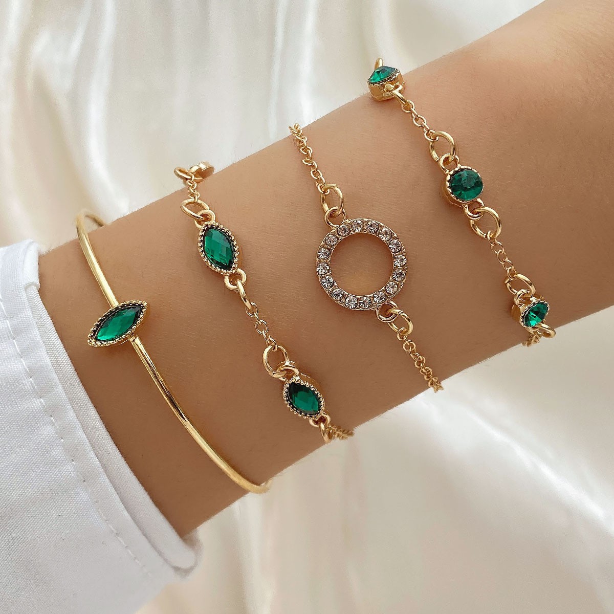 Green Gemstone Bracelets for Women Stackable Heart Bracelet Vintage Chain Link Adjustable Gold Bangle Set Jewelry Gift for Girls