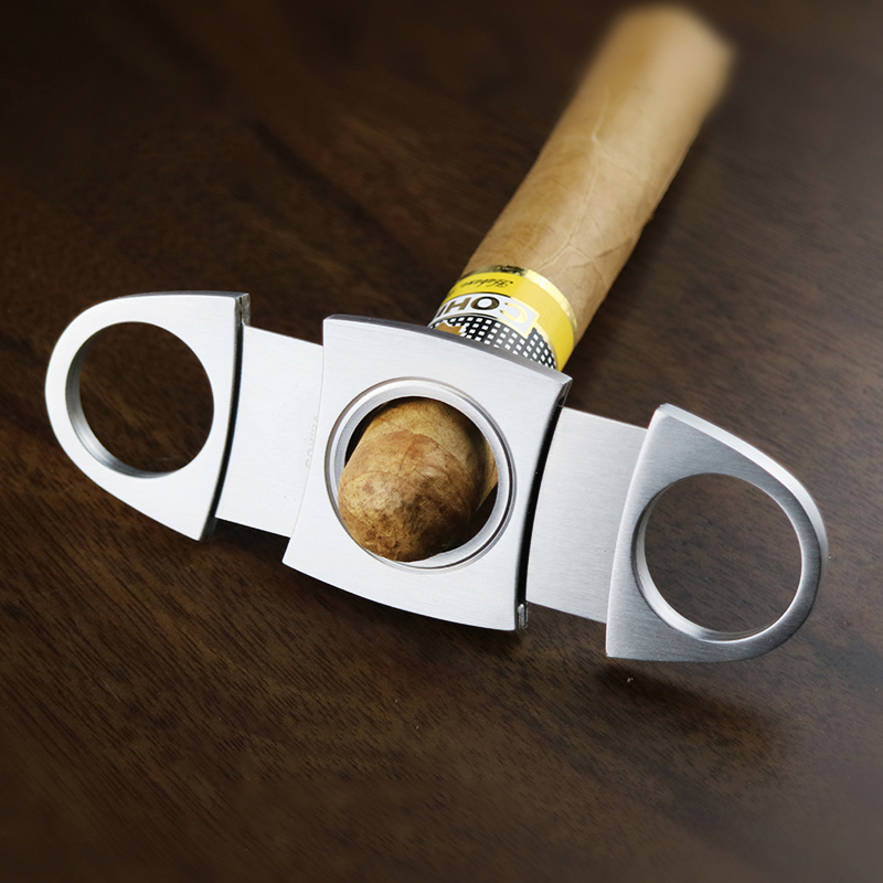 Cigar Cutter New Stainless Steel Metal Classic Cutter Guillotine Cigar Scissors Gift  Cigar Accessories  Humidors  Cutters