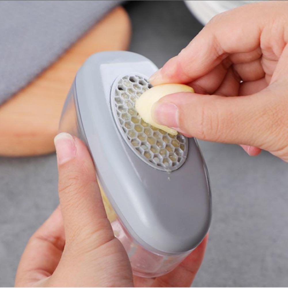Kitchen Garlic Rolling Crusher Push And Press Speedy Design Grinder Chopper Garlic Cutter 2in1 Garlic Slicer Kitchen Accessories