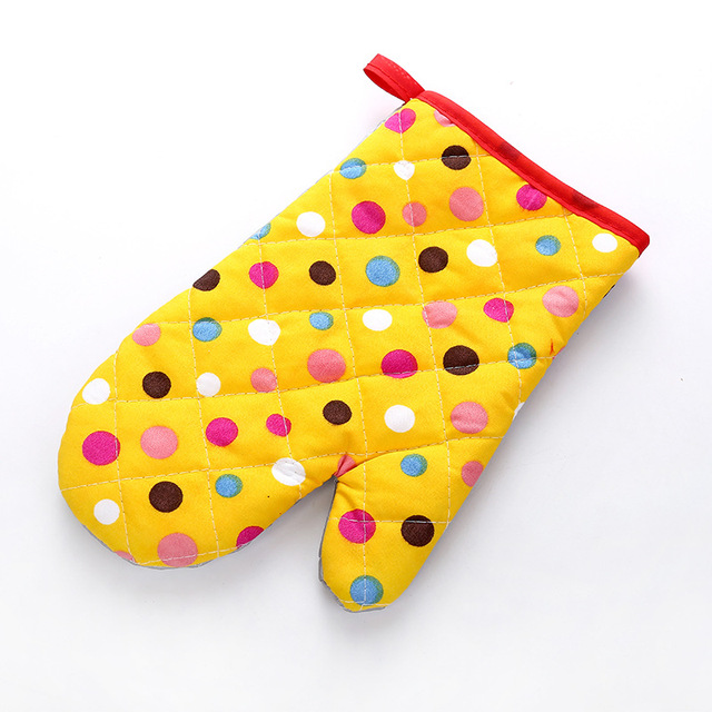 1pc Mitten Microwave Oven Glove Cotton Insulated Baking Heat Resistant Gloves Oven Mitts Terylene Non-slip Cute Kitchen Tool