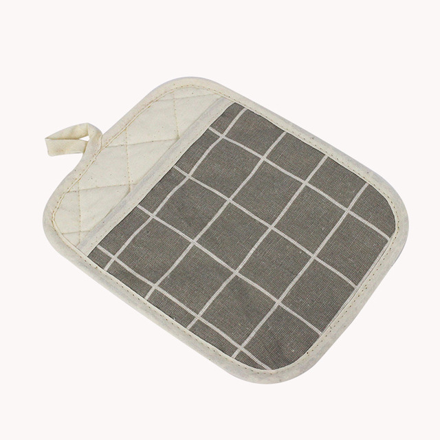 Insulation pads, heat-insulating gloves, kitchen anti-scald bowl pads, fabric multi-function placemats, dual-use