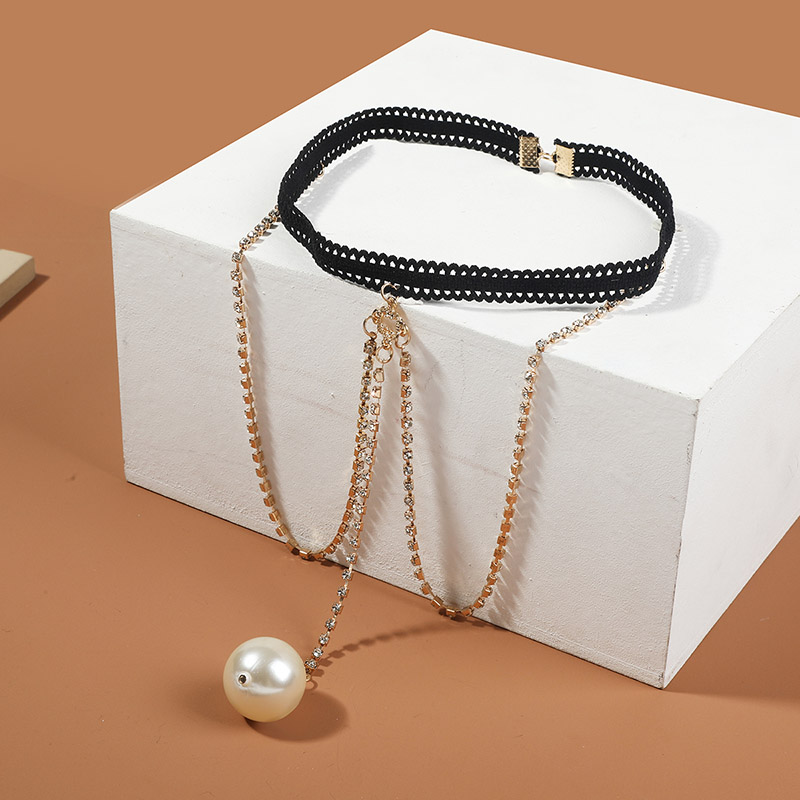 Simple Ladies Gold Color Metal Rhinestone Thigh Chain For Women Body Jewelry Trendy White Big Pearl Pendant Leg Chain Gifts