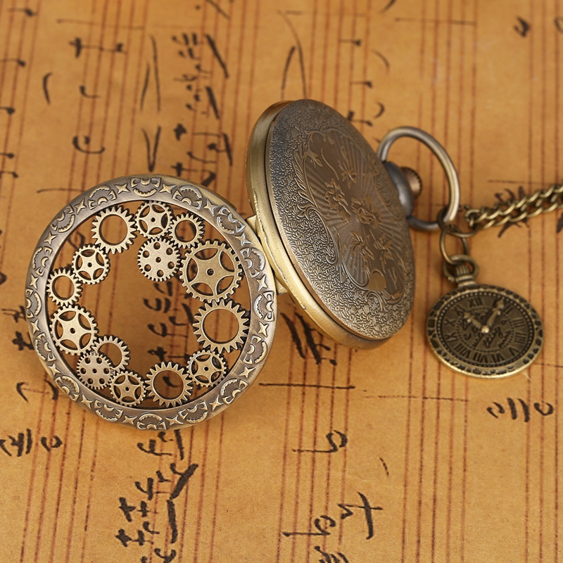 Vintage Antique Copper Steampunk Bronze Hollow Gear Quartz Pocket Watch Necklace Pendant Clock Chain Men Women with Accessory