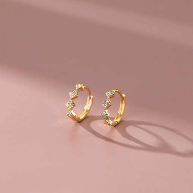 925 Sterling Silver Petite Inlaid Zircon Geometric Rhombus Earrings for Women Simple Temperament Ear Jewelry