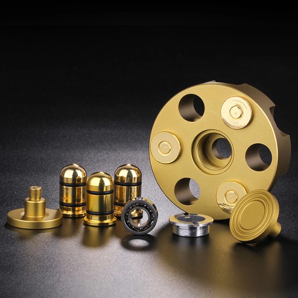 Metal Fidget Spinner Revolver Shape Brass Bullets Fingertip Spinnging Anti-Stress Gyro Metal EDC Stress Relief Gyroscope Toy