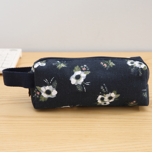 Kawaii Pencil Case Animal Pattern Canvas Estuche Escolar Cute Korean Bag Pencilcase Trousse Scolaire School Stationery for Girl