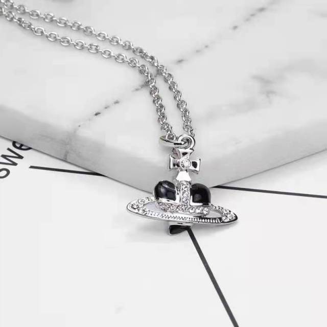 Fashion Burgundy Black Large Love Saturn Necklace