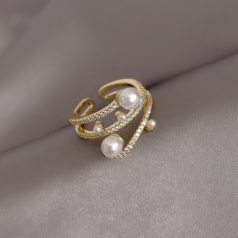 Luxurious and Exquisite Three-Layer Pearl Gold Adjustable Ring For Woman Gothic Jewelry Korean Fashion Girls Unusual Accessories