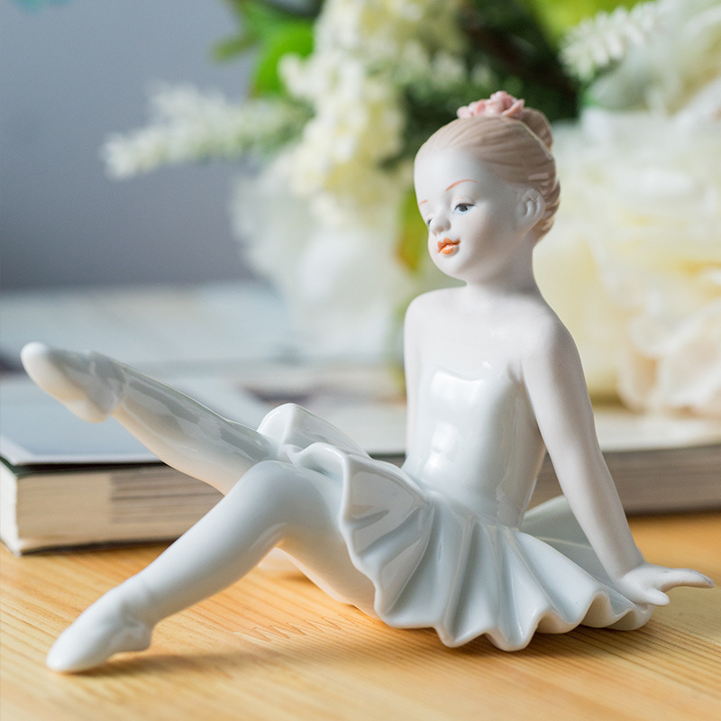 Ceramic Ballet Girl Figurines Doll Room Home Decoration Accessories Living Room Bedroom Creative Gifts Garden Figures