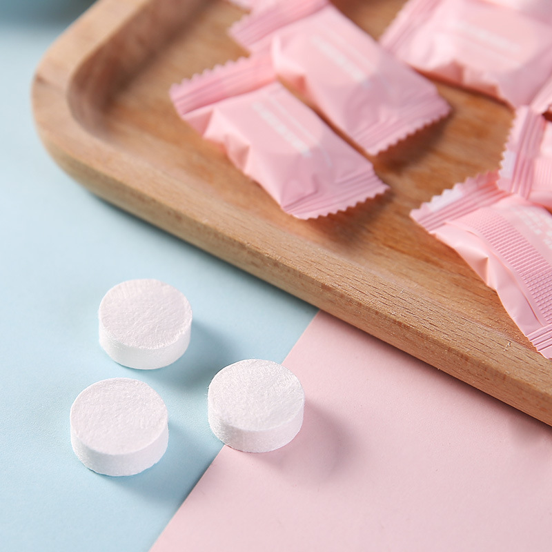 30pcs Disposable Towel Compressed Portable Travel Non-woven Face Towel Water Wet Wipe Outdoor Moistened Tissues Candy Towels