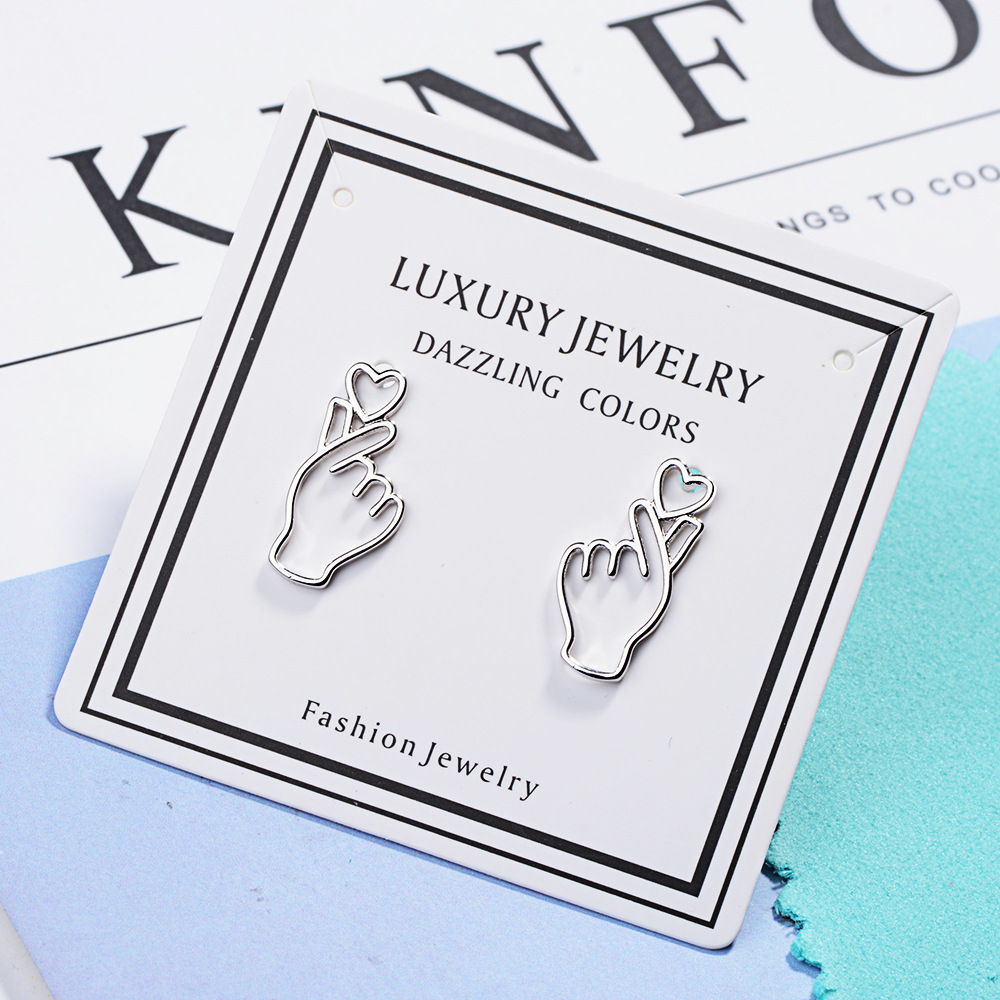 Fashion Hollow Hand Gesture Heart Shaped Stud Earrings For Women Gifts