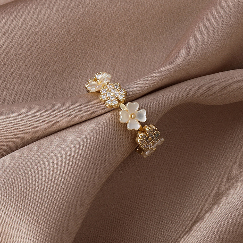 Elegant Shell Flower Shape Golden Opening Rings Korean Fashion Jewelry Wedding Girls Unusual Accessories For Women