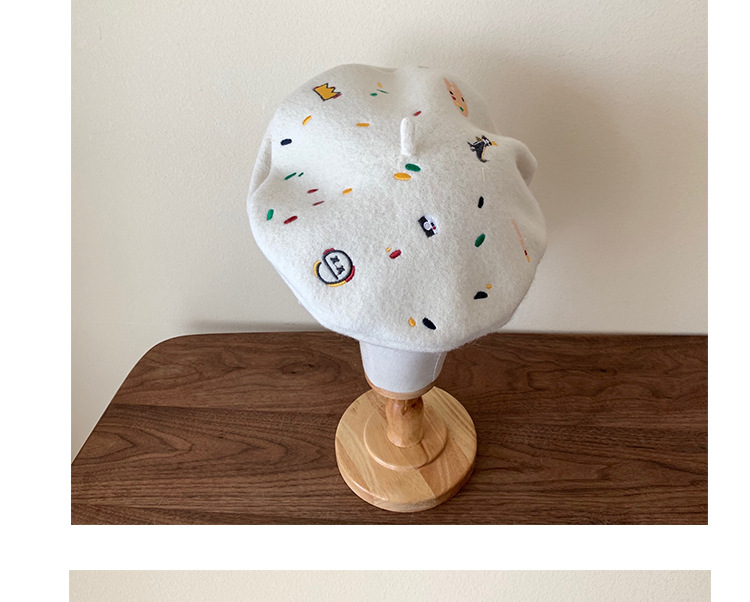 Woolen  Beret Women Japanese Cute Crown Cartoon Painter Hat Embroidery Colorful Dots Retro Beret Sweet Wool Cap