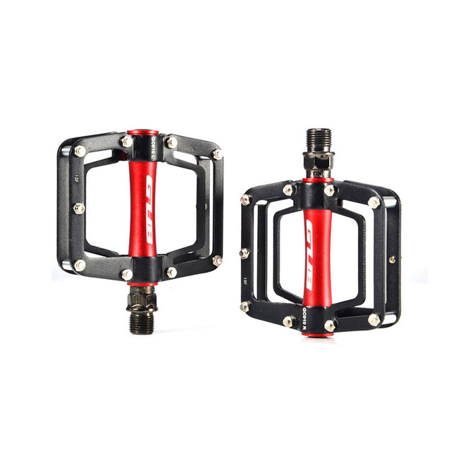 Color mixing Cycling Pedals Professional MTB Road Bike Pedals Aluminum Anti-slip Bicycle Flat Platform Pedals Riding Parts