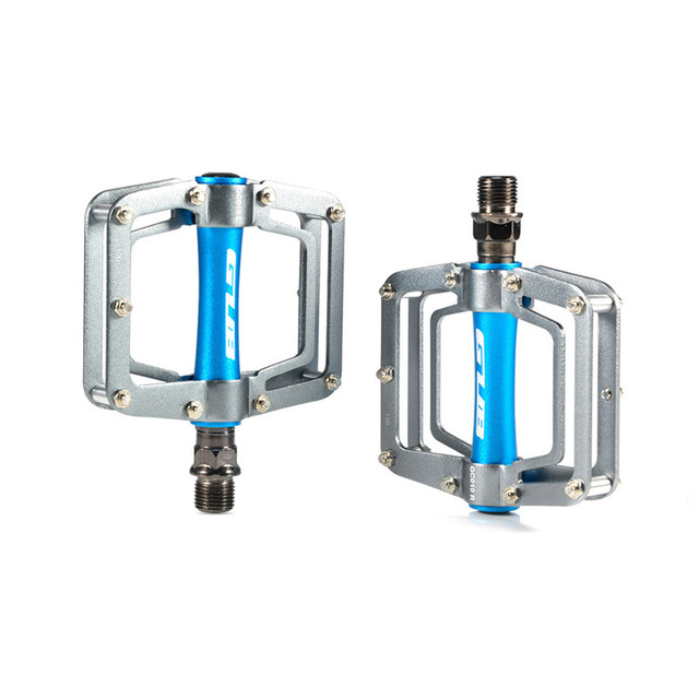 Color mixing Cycling Pedals Professional MTB Road Bike Pedals Aluminum Anti-slip Bicycle Flat Platform Pedals Riding Parts