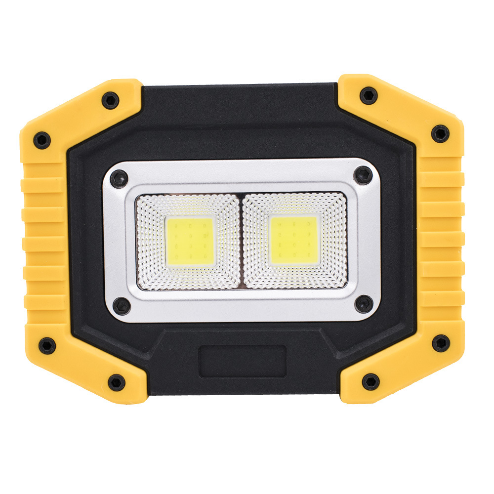 1pcs Led Portable Spotlight Led Work Light Rechargeable Outdoor Lampe For Hunting Camping Latern Flashlight